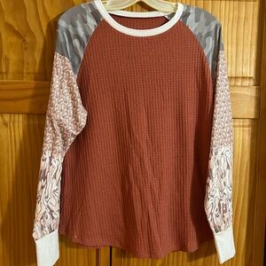 Waffle Knit Raglan Long Sleeve Top - Rust